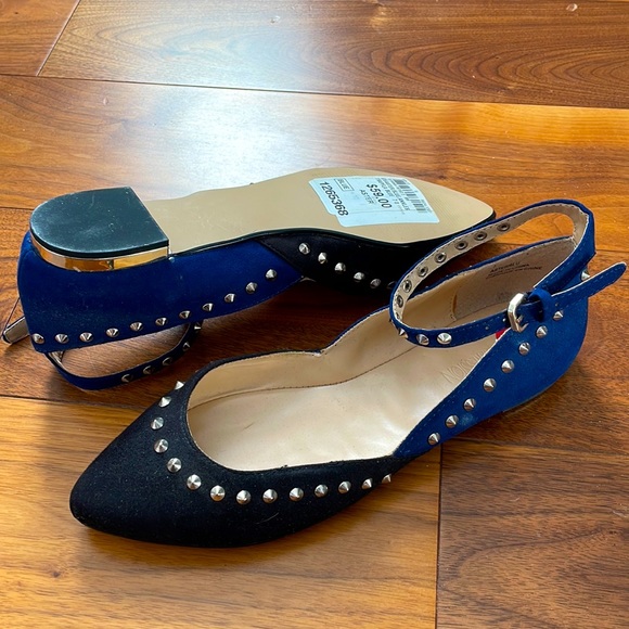 Studded flats - Picture 1 of 1